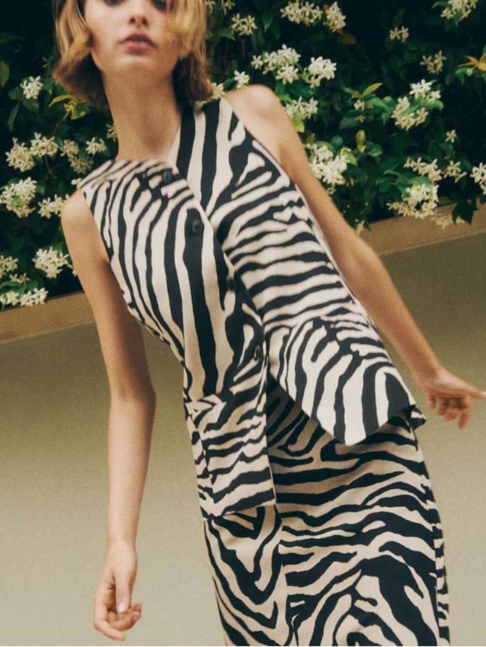 NWT H&M Zebra Print Button Front Vest - Black & Cream L